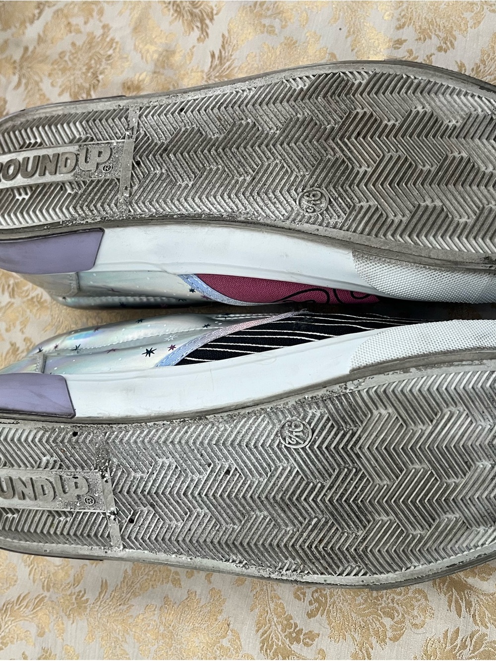 The Nightmare Before Christmas Slip-On Sneakers Sz 9.5 - Picture 9 of 9